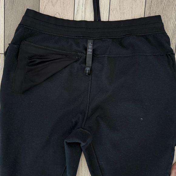 lululemon athletica Men's Black pants - Picture 8 of 10